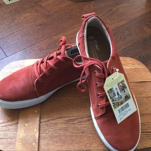 TOMS Picante red suede Size 12 lace up shoe - M